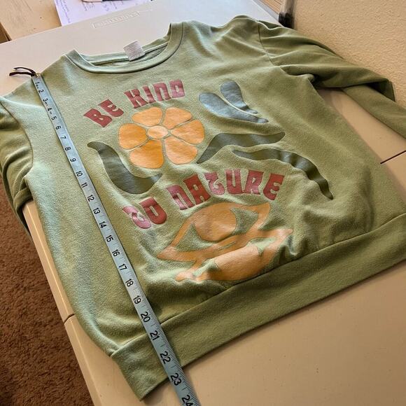 Desert Dreamer Green Oversized " Be Kind to Nature " Crewneck Sweater Size XS - Picture 9 of 12